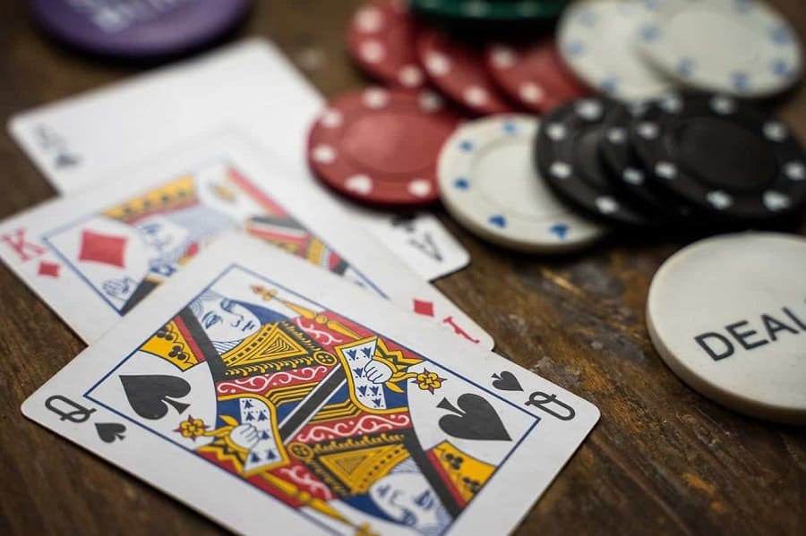 Tranh cac sai lam cua game bai cao