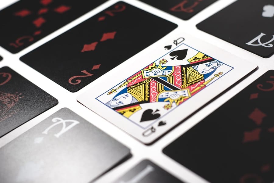 2 bi quyet choi blackjack giup cho cac nguoi choi co co hoi thang cao nhat
