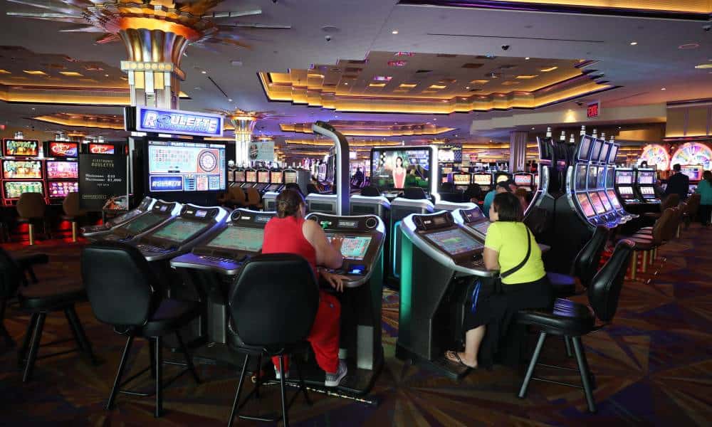 Giới thiệu và phổ biến một số cách chơi của tựa game Blackjack?