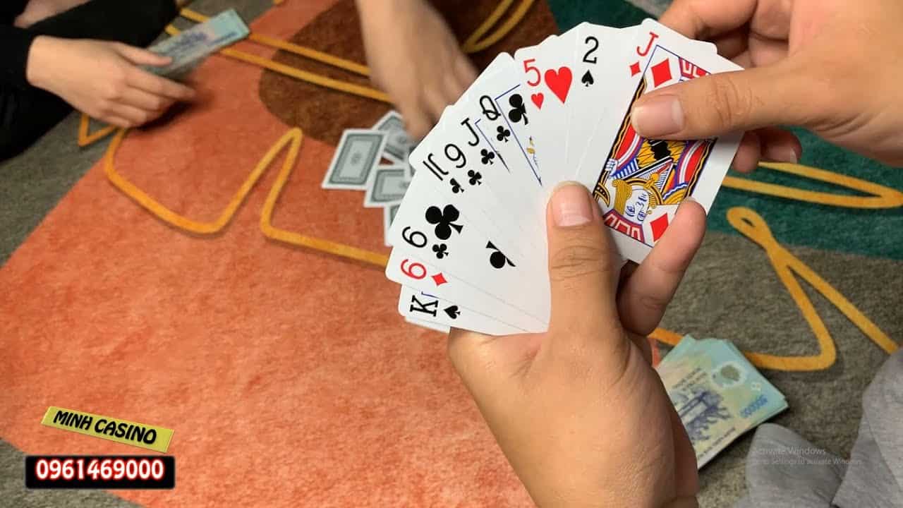 Hướng dẫn cách chơi Sâm lốc miền Bắc để bạn chơi dễ dàng nhất